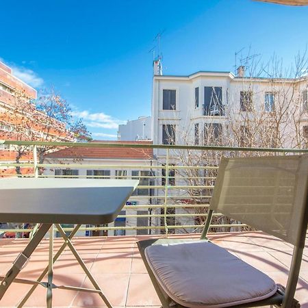 Apartamento Robert Soleau Bright Design Flat Center Of Antibes Exterior foto
