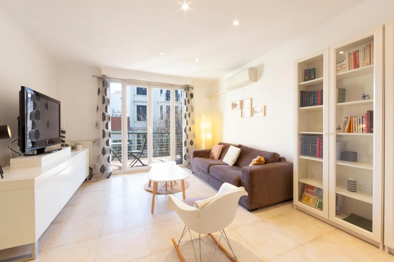 Apartamento Robert Soleau Bright Design Flat Center Of Antibes Exterior foto